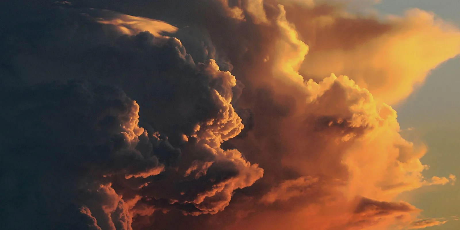 EU Investigates Apple for Favoring iCloud Over Competitors