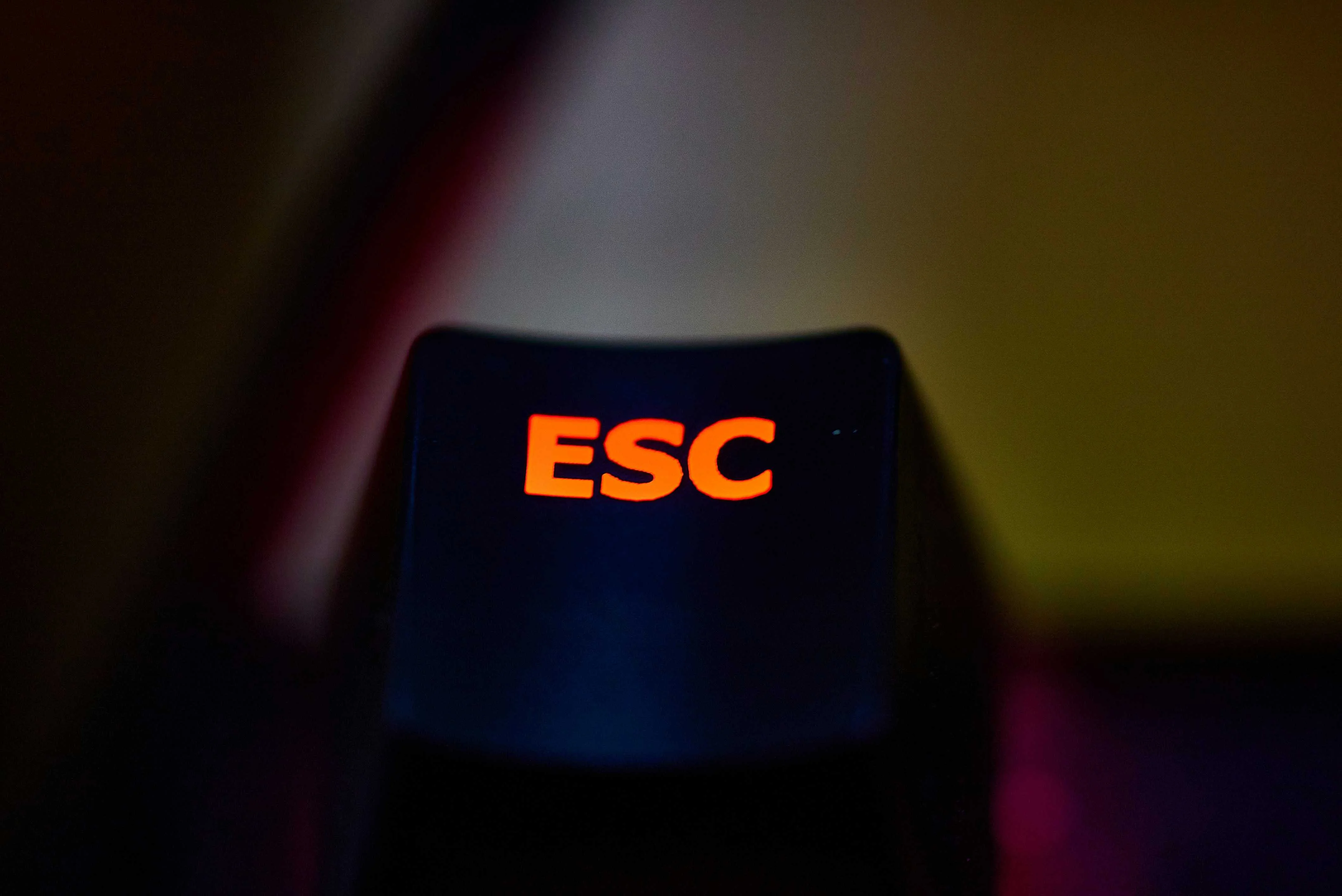 Critical KVM Flaw Unveils VM Escape Threat to Linux Servers