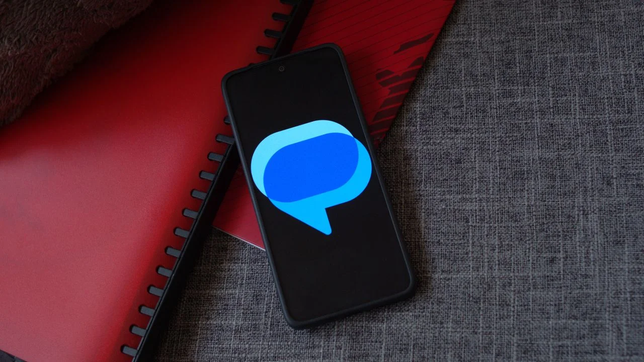 Enhancements to Google Messages: Shared Notes and Custom Themes